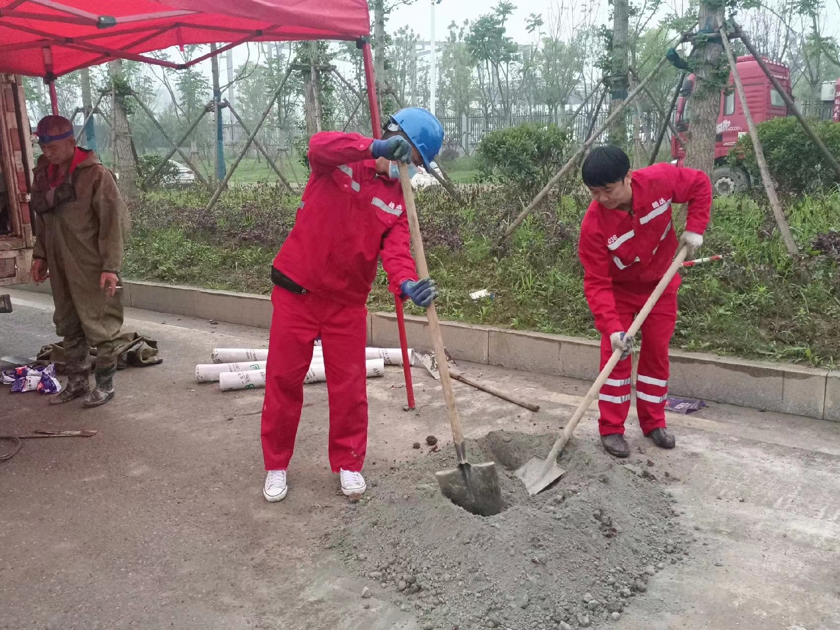 定日管道疏通哪家好】及时进行市政管道清淤